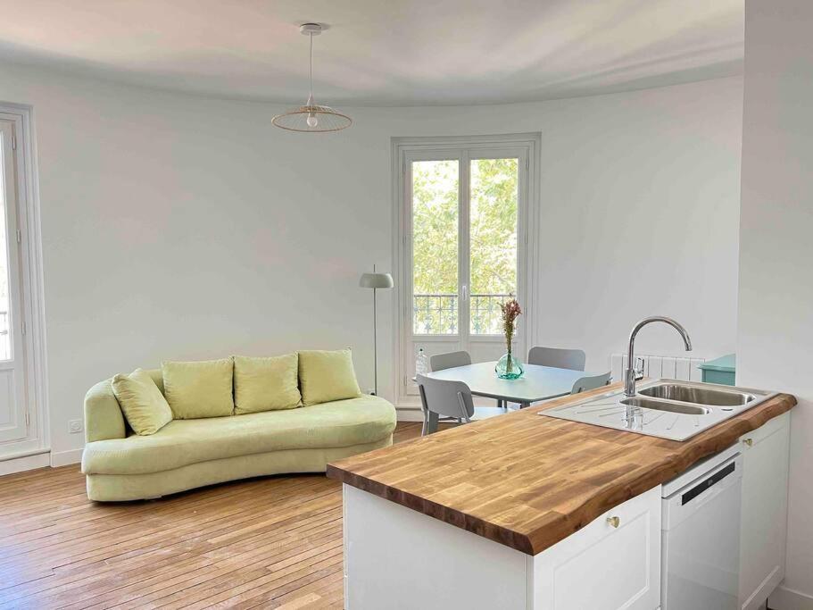 Magnifique Appartement Familiale 6 Personnes 3 Chambres Et 3 Salles De Bain En Hyper Centre Avec Rue Pietonne Parking 20M Troyes Bagian luar foto