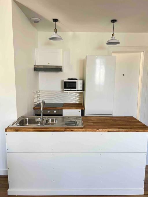 Magnifique Appartement Familiale 6 Personnes 3 Chambres Et 3 Salles De Bain En Hyper Centre Avec Rue Pietonne Parking 20M Troyes Bagian luar foto